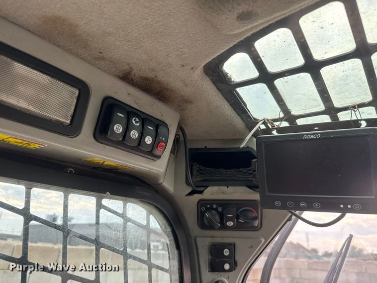 image for item EM8419 2014 Caterpillar 262D skid steer loader