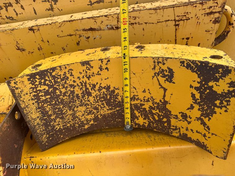 image for item EM8421 1985 Blaw-Knox RW195C road widener