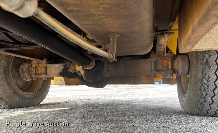 image for item EM8421 1985 Blaw-Knox RW195C road widener