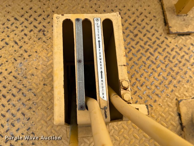 image for item EM8421 1985 Blaw-Knox RW195C road widener