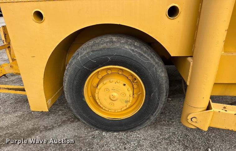 image for item EM8421 1985 Blaw-Knox RW195C road widener