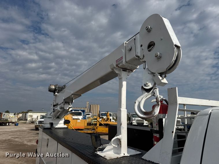 image for item EM8422 2006 Ford F450 Super Duty utility / service truck