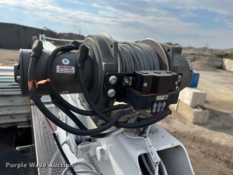 image for item EM8422 2006 Ford F450 Super Duty utility / service truck