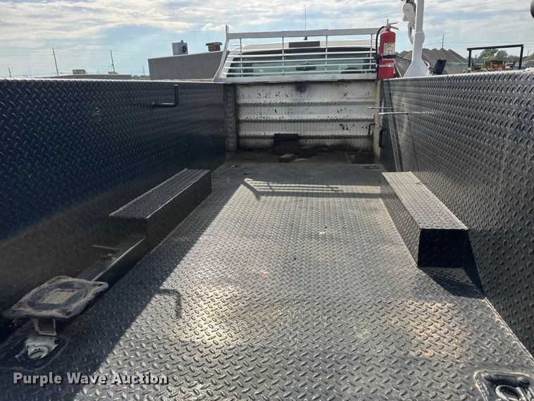 image for item EM8422 2006 Ford F450 Super Duty utility / service truck