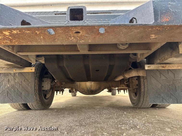 image for item EM8422 2006 Ford F450 Super Duty utility / service truck