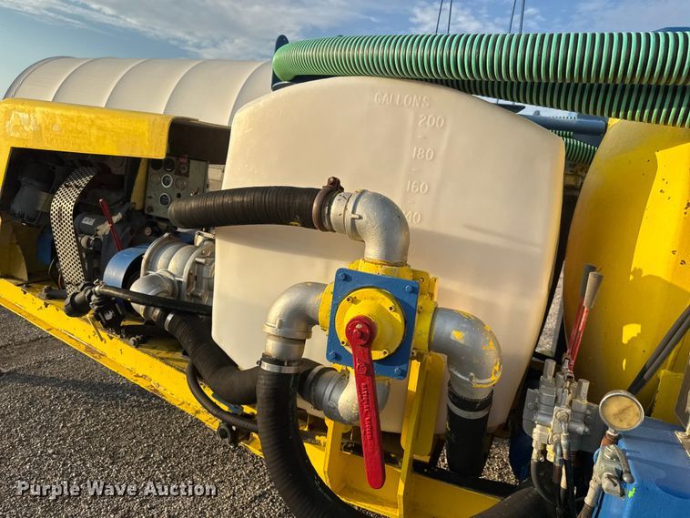 image for item EM8425 2000 Ring-O-Matic vacuum excavator