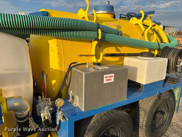 image for item EM8425 2000 Ring-O-Matic vacuum excavator