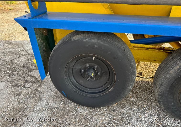 image for item EM8425 2000 Ring-O-Matic vacuum excavator