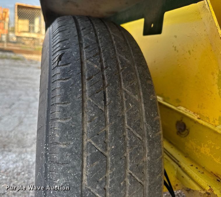 image for item EM8425 2000 Ring-O-Matic vacuum excavator