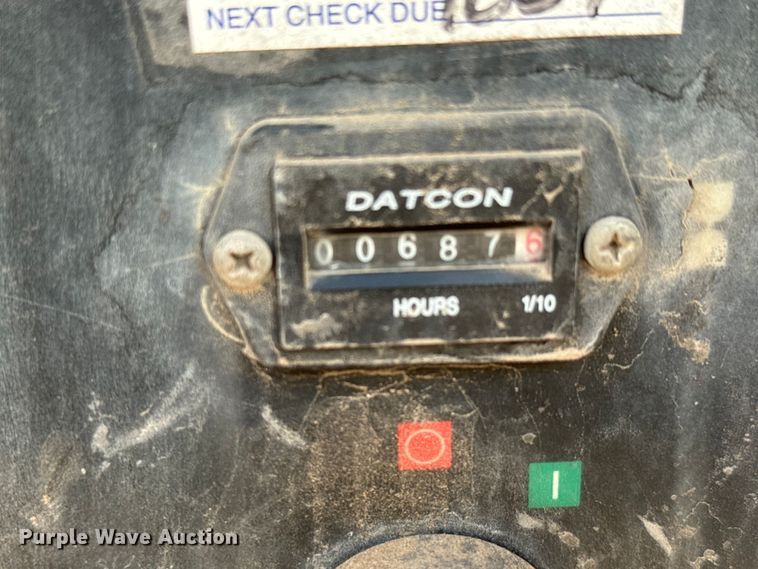 image for item EM8426 2007 Ingersoll Rand P185WIR air compressor