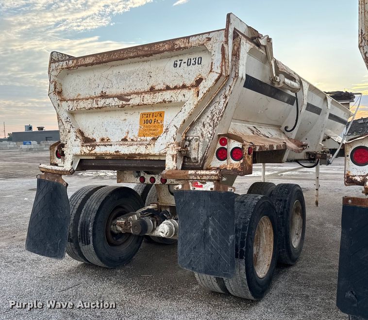 image for item EM8427 2007 Ranch ED24-30 end dump trailer