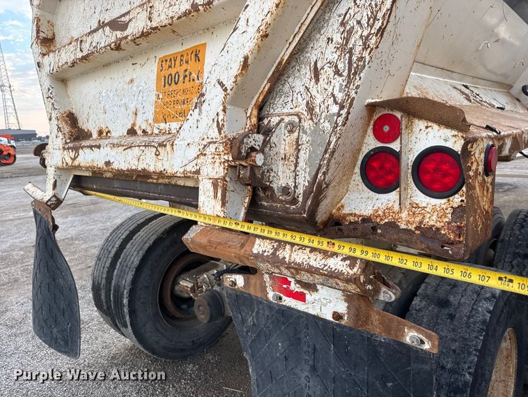 image for item EM8427 2007 Ranch ED24-30 end dump trailer