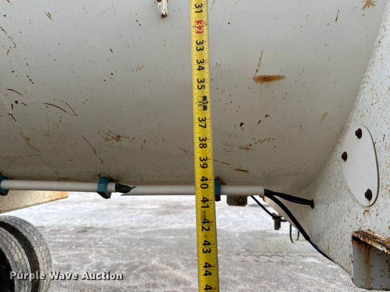 image for item EM8427 2007 Ranch ED24-30 end dump trailer