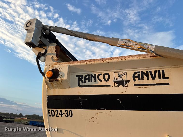 image for item EM8428 2007 Ranch ED24-30 end dump trailer