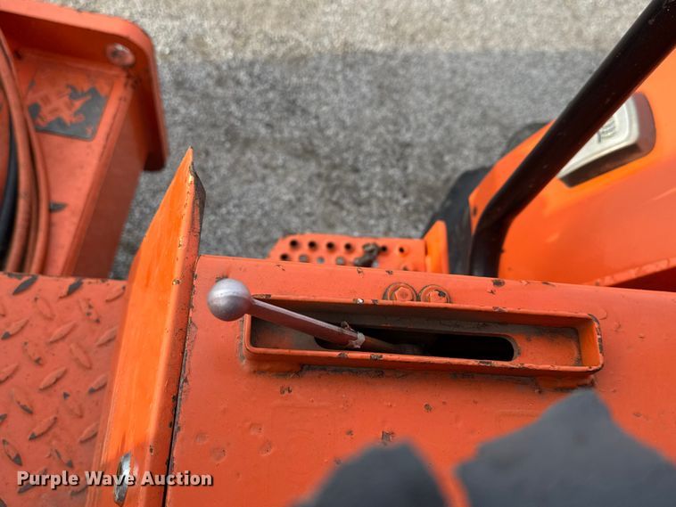 image for item EM8429 Hamm 2422 DS single drum roller