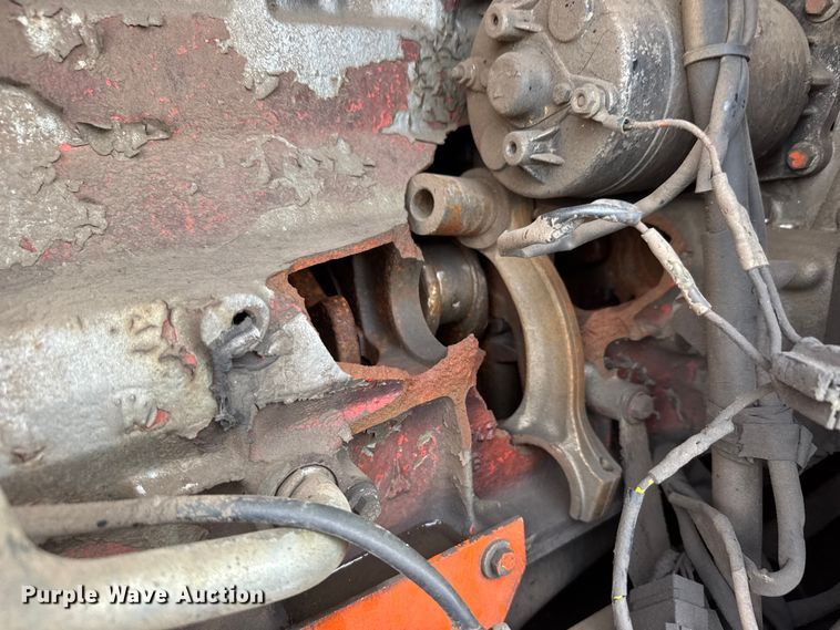 image for item EM8429 Hamm 2422 DS single drum roller