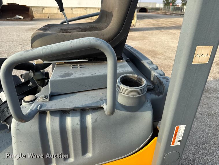 image for item EM8431 Volvo DD24 double drum vibratory roller