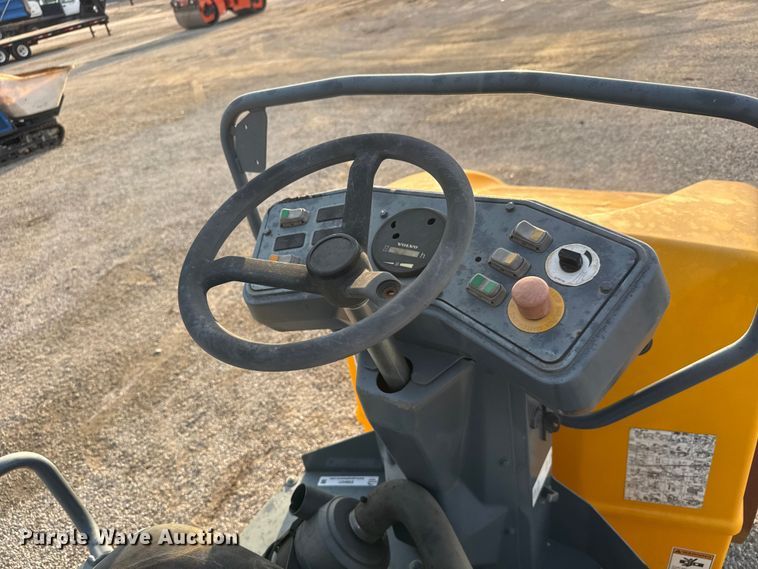 image for item EM8431 Volvo DD24 double drum vibratory roller