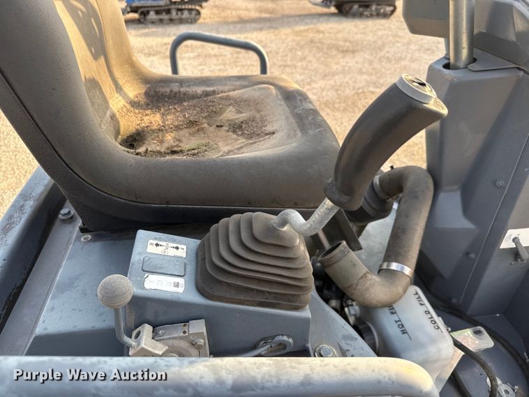 image for item EM8431 Volvo DD24 double drum vibratory roller