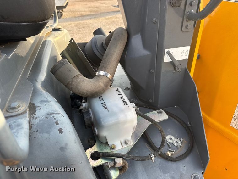 image for item EM8431 Volvo DD24 double drum vibratory roller