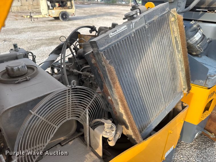 image for item EM8431 Volvo DD24 double drum vibratory roller