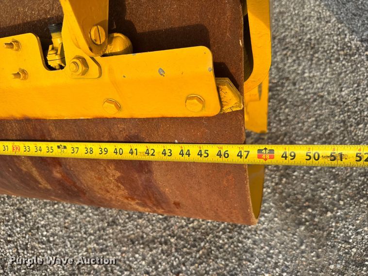 image for item EM8431 Volvo DD24 double drum vibratory roller