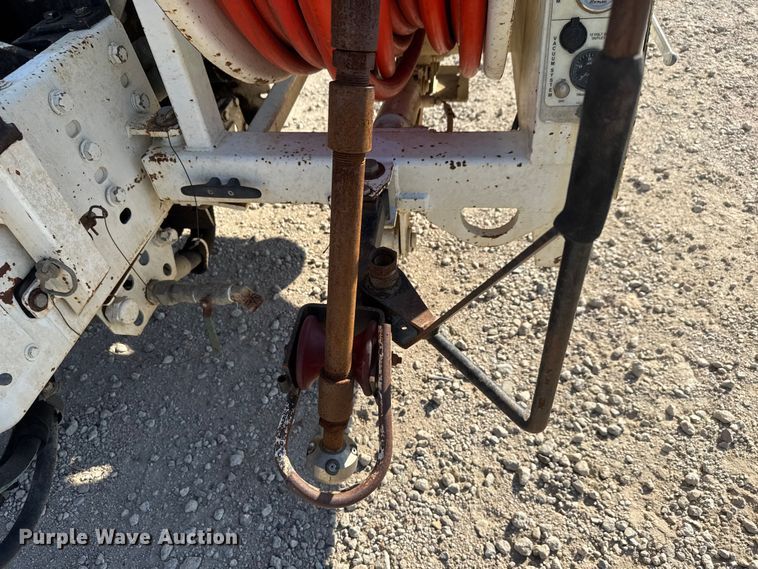 image for item EM8432 2009 International 7400 sewer jetter truck