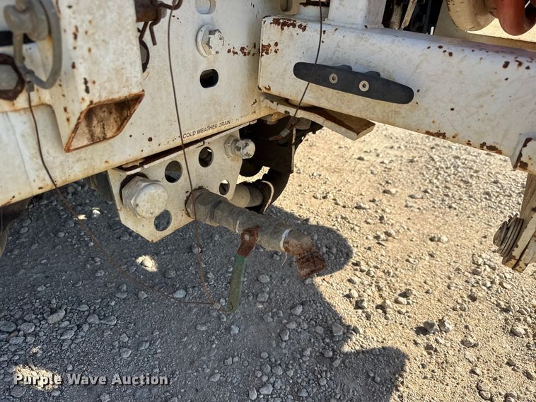 image for item EM8432 2009 International 7400 sewer jetter truck