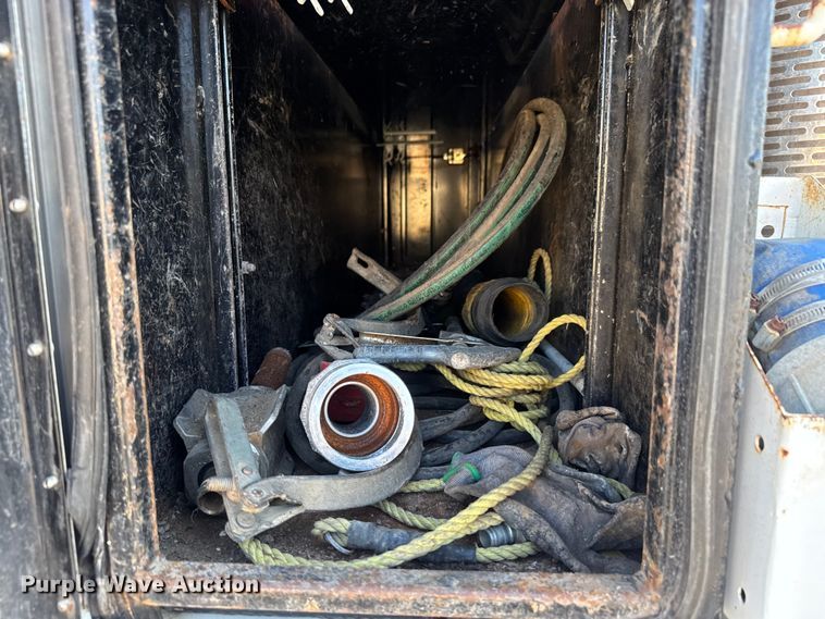 image for item EM8432 2009 International 7400 sewer jetter truck