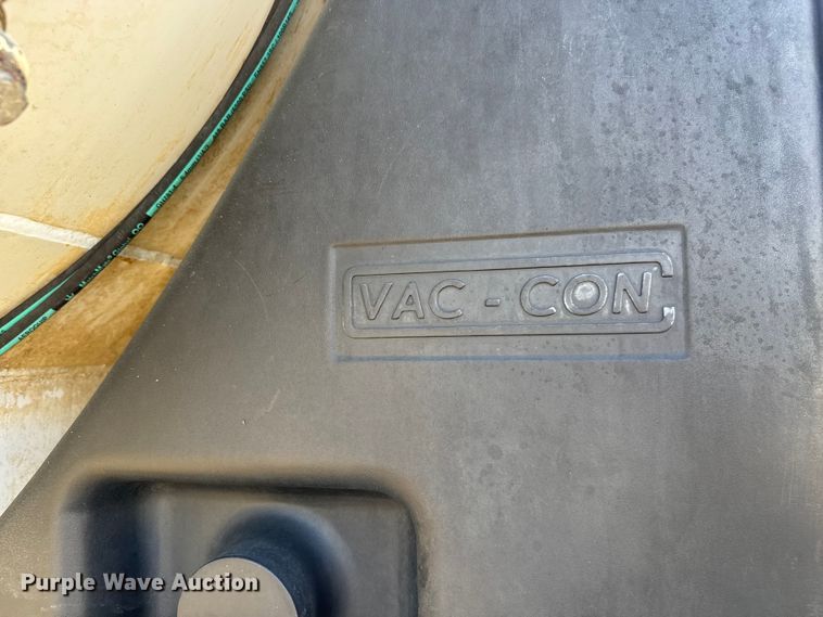 image for item EM8432 2009 International 7400 sewer jetter truck