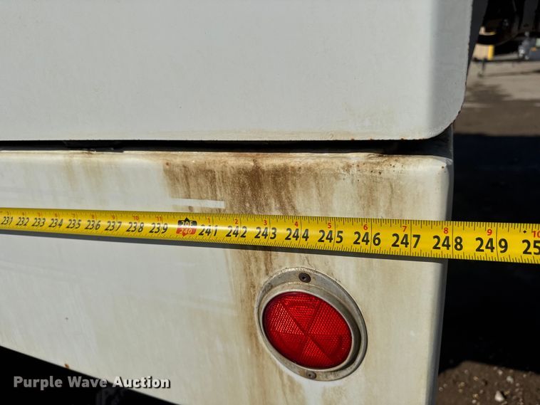 image for item EM8432 2009 International 7400 sewer jetter truck