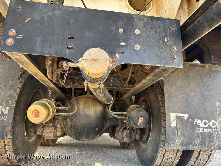 image for item EM8432 2009 International 7400 sewer jetter truck