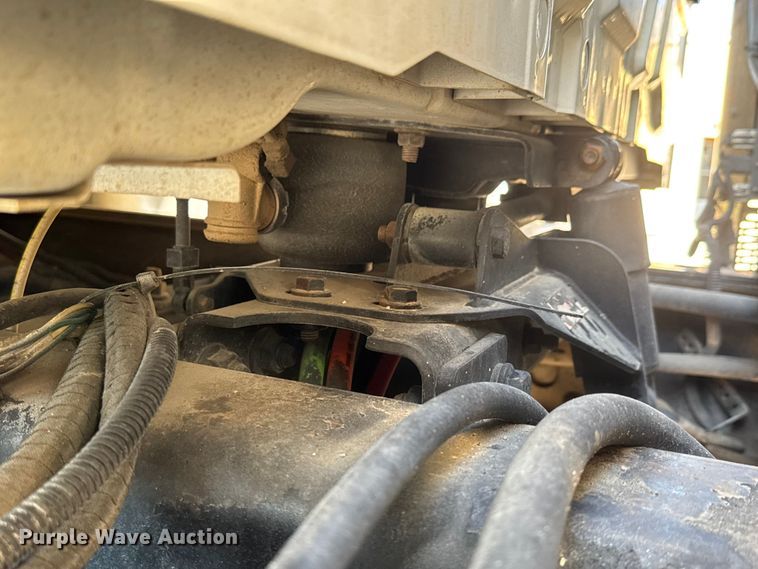 image for item EM8432 2009 International 7400 sewer jetter truck