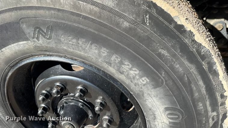 image for item EM8432 2009 International 7400 sewer jetter truck