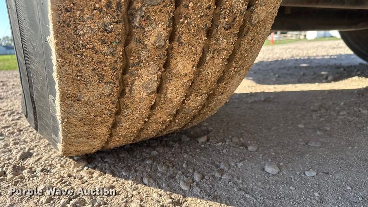 image for item EM8432 2009 International 7400 sewer jetter truck