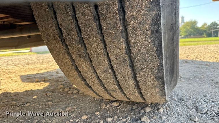 image for item EM8432 2009 International 7400 sewer jetter truck