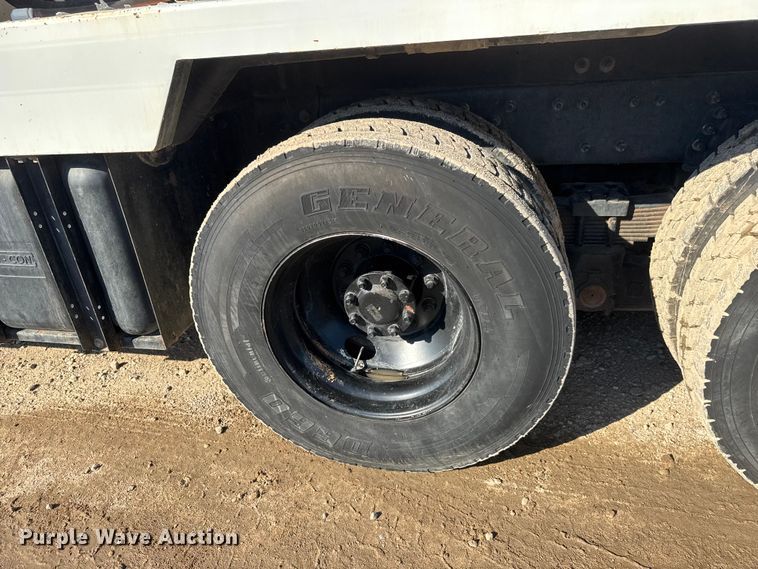 image for item EM8432 2009 International 7400 sewer jetter truck