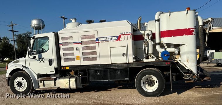 image for item EM8433 2012 Freightliner Business Class M2 hydrovac truck