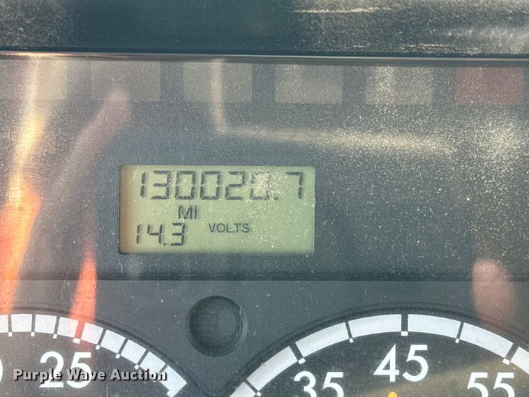 image for item EM8433 2012 Freightliner Business Class M2 hydrovac truck