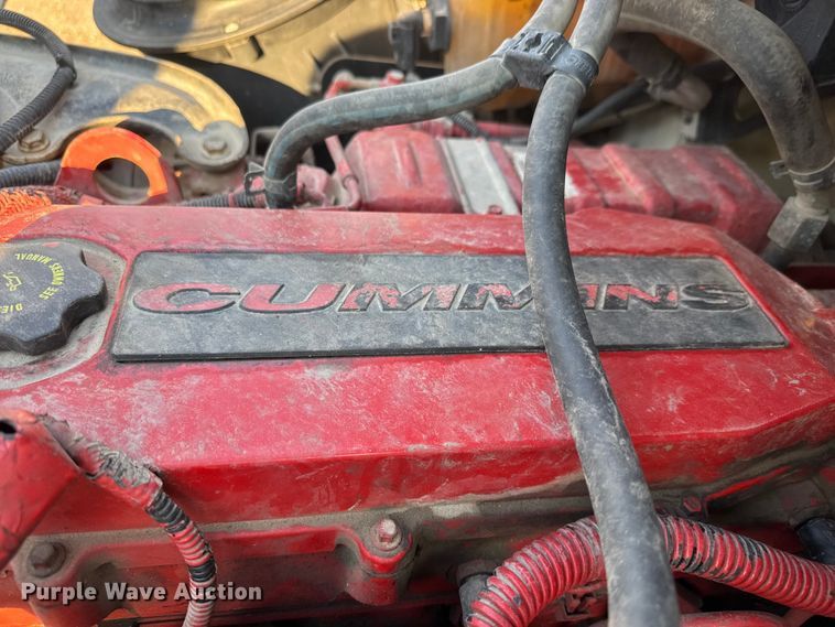 image for item EM8433 2012 Freightliner Business Class M2 hydrovac truck