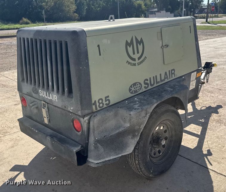 image for item EM8435 Sullair 185DPQJD air compressor