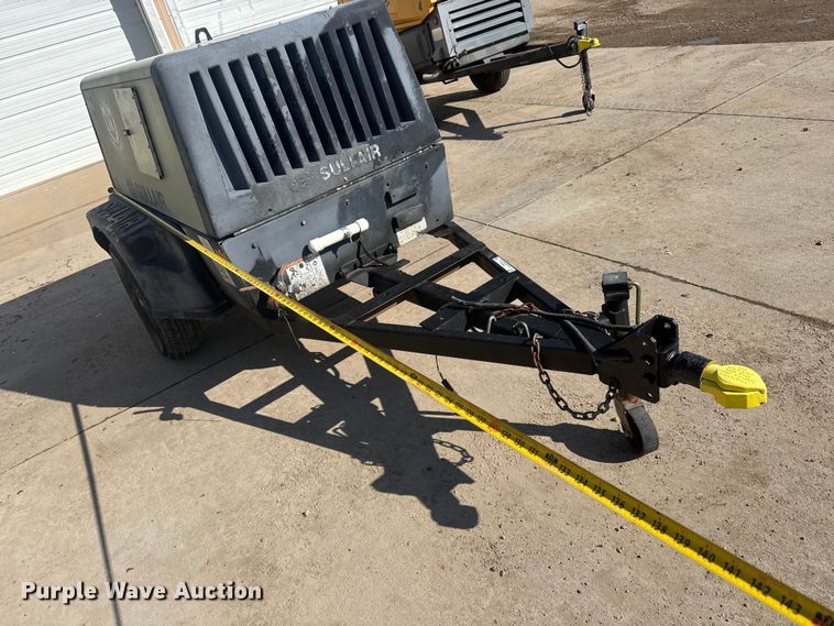 image for item EM8435 Sullair 185DPQJD air compressor