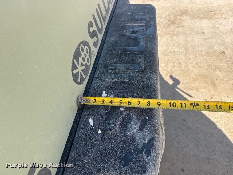 image for item EM8435 Sullair 185DPQJD air compressor