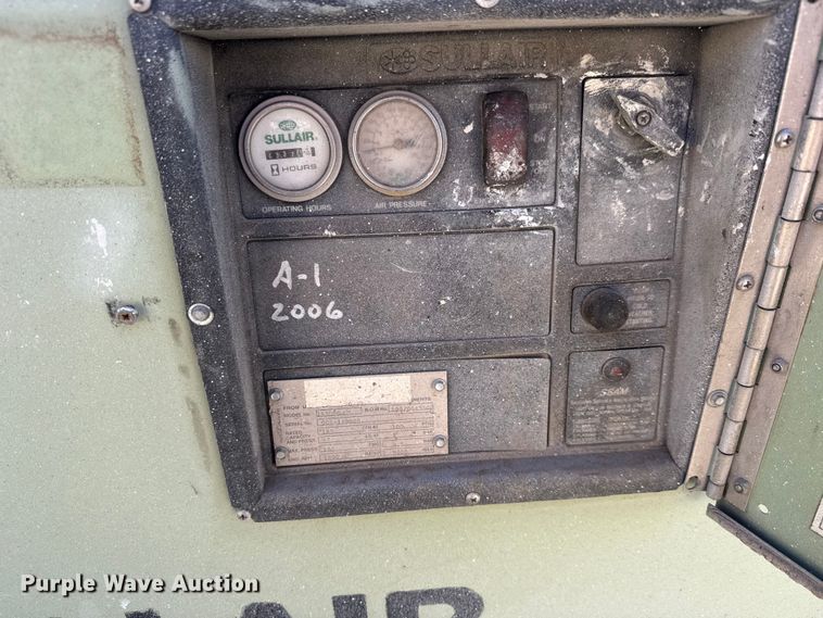 image for item EM8435 Sullair 185DPQJD air compressor