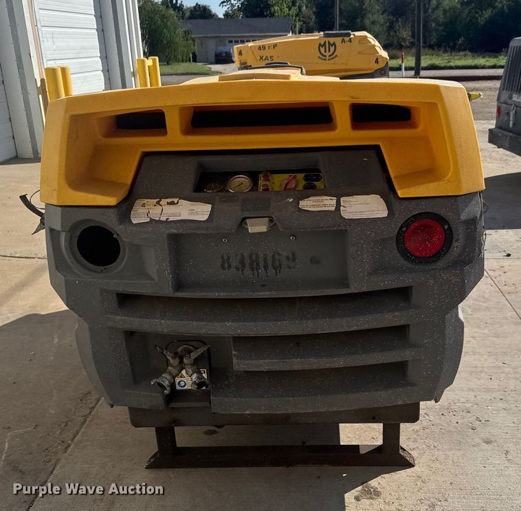 image for item EM8436 2010 Atlas Copco XAS 185 JD RSC air compressor