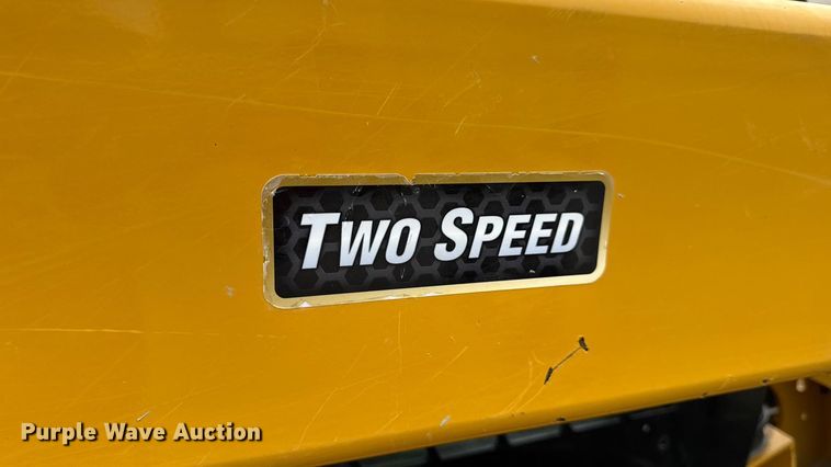 image for item EN0550 2021 Caterpillar 299D3 tracked skid steer loader