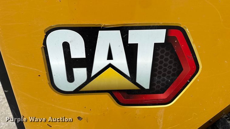image for item EN0550 2021 Caterpillar 299D3 tracked skid steer loader