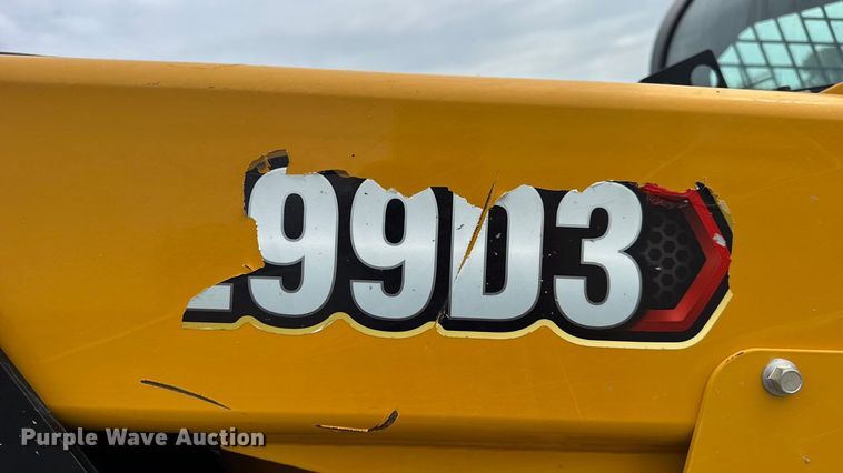 image for item EN0550 2021 Caterpillar 299D3 tracked skid steer loader