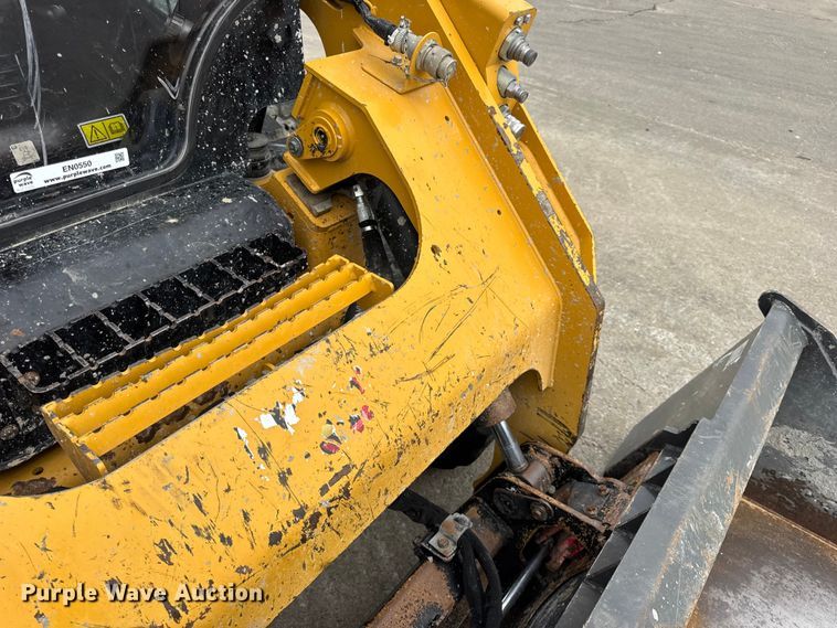 image for item EN0550 2021 Caterpillar 299D3 tracked skid steer loader