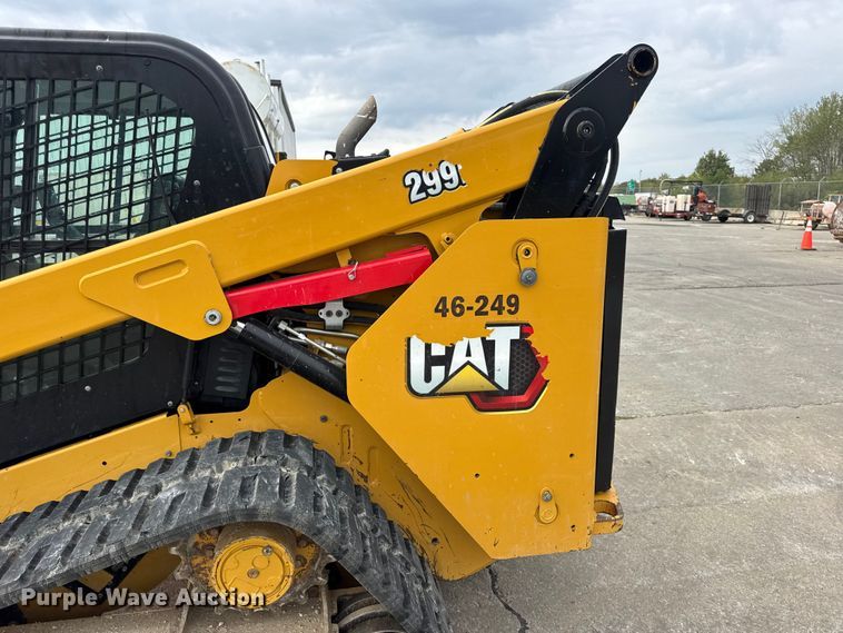 image for item EN0550 2021 Caterpillar 299D3 tracked skid steer loader